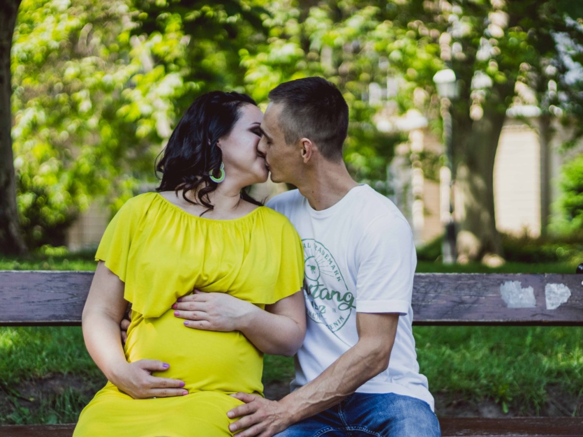 Kismama fotózás a&nbsp;Városligetben